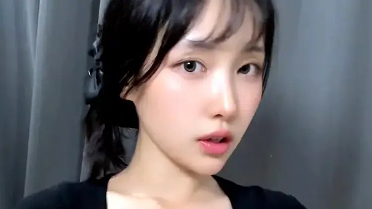 Yoon Ji-ah. Credit: TikTok