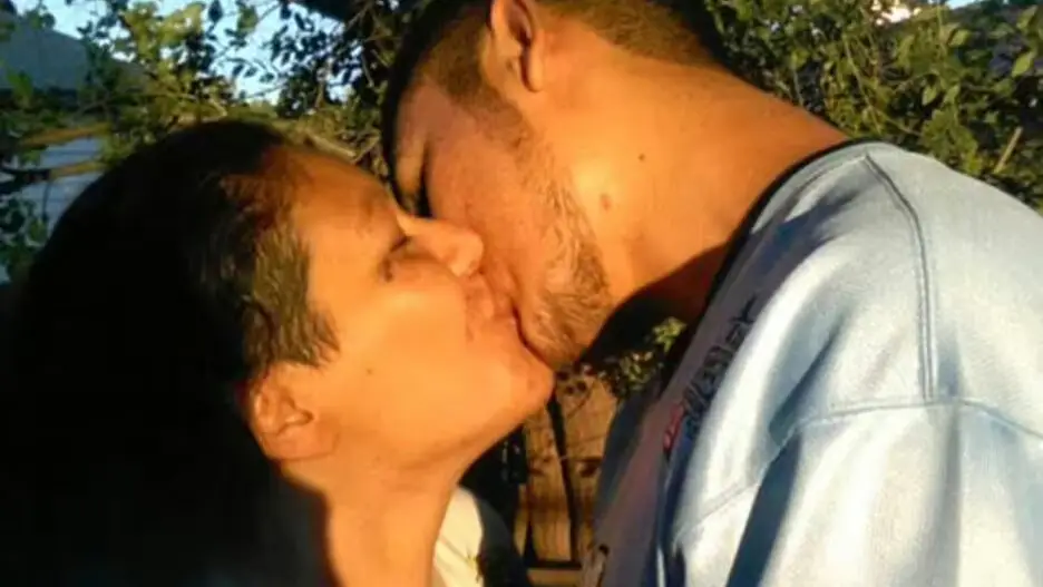 The pair started a relationship after reconnecting after 17 years. Credit: Monica Mares