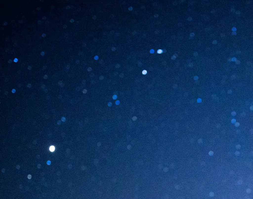 You won't need a telescope to see these showers! Credit: bojanstory / Getty