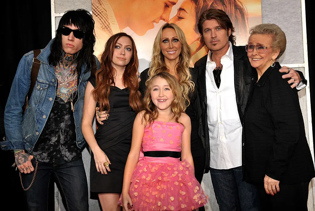 Billy Ray with  Trace, Brandi Cyrus, Noah, and Tish in 2010. Credit: Lester Cohen / Getty
