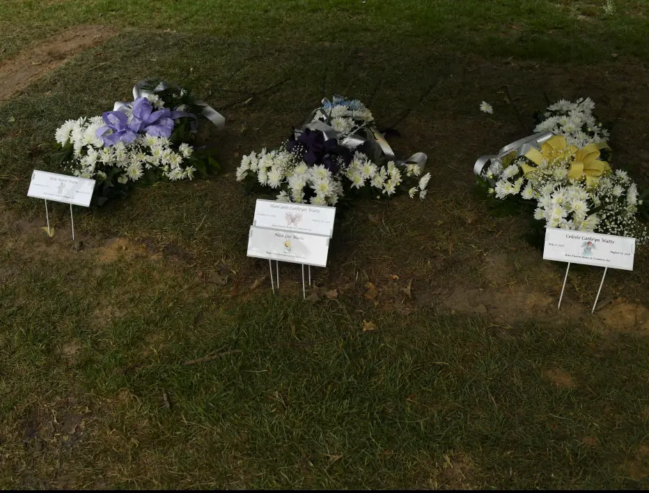 Shanann Watts, 34, her daughters Bella, 4, Celeste, 3, and unborn son Nico are at their final resting place at Bethesda Cemetery.Credit: RJ Sangosti / Getty