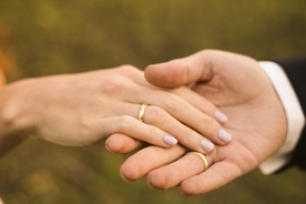 Twins Abby and Brittany Hensel share never-before-seen wedding photos