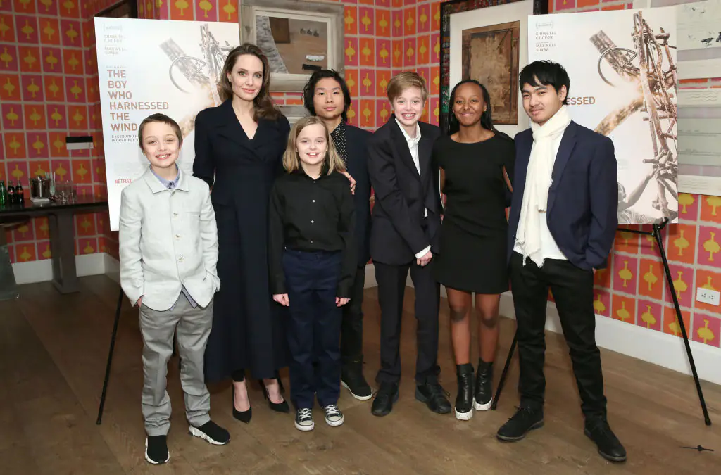 Angelina Jolie and her children Maddox, Shiloh, Vivienne, Knox, Zahara, and Pax. Credit: Monica Schipper / Getty