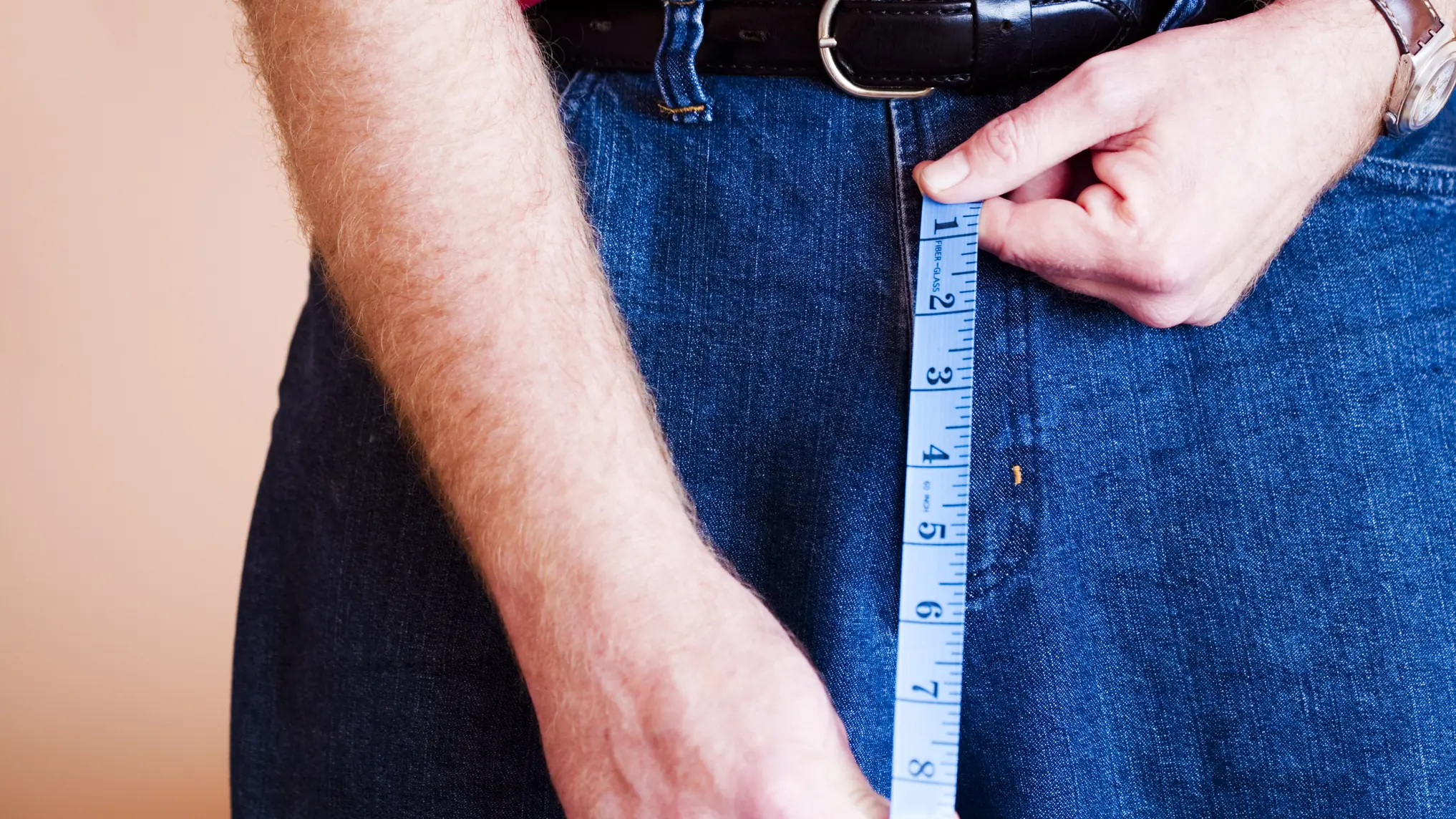 Doctor reveals the actual average penis size and it’s smaller than most men expect