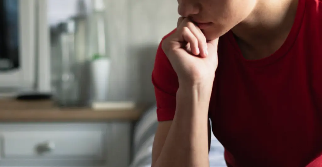 Brother of groom praised for refusing to go to celebration dinner with couple's family after not being invited to the wedding