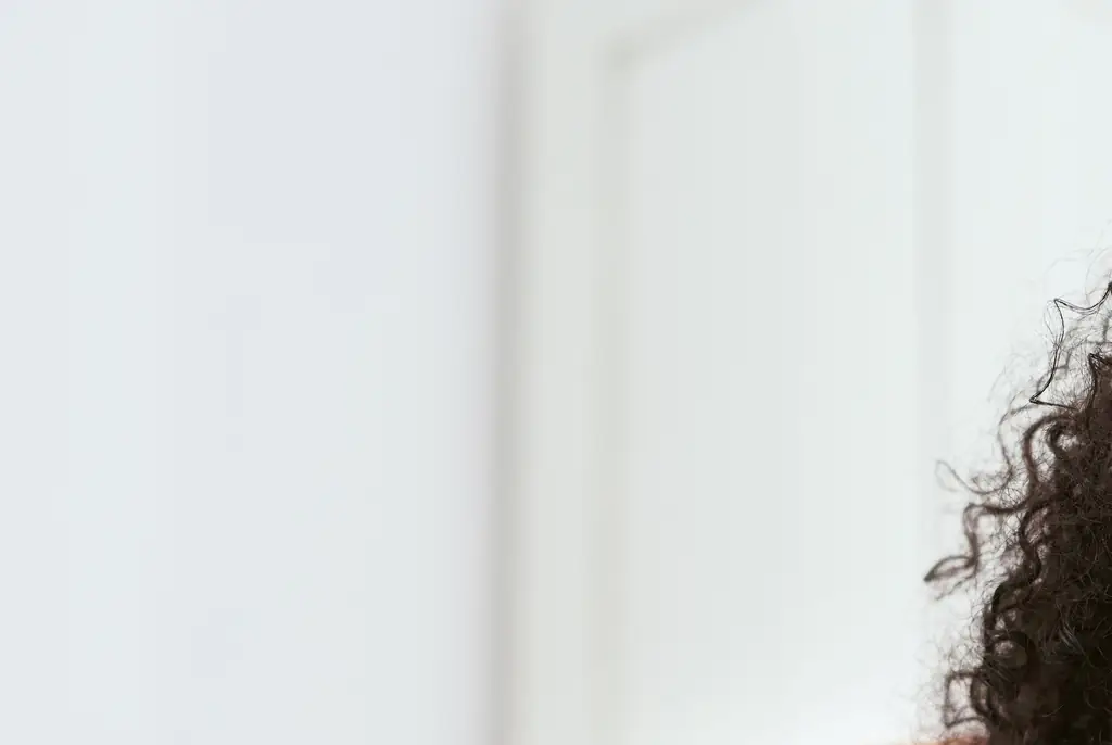 Horrifying simulation shows what would happen if you fell with a Q-tip in your ear