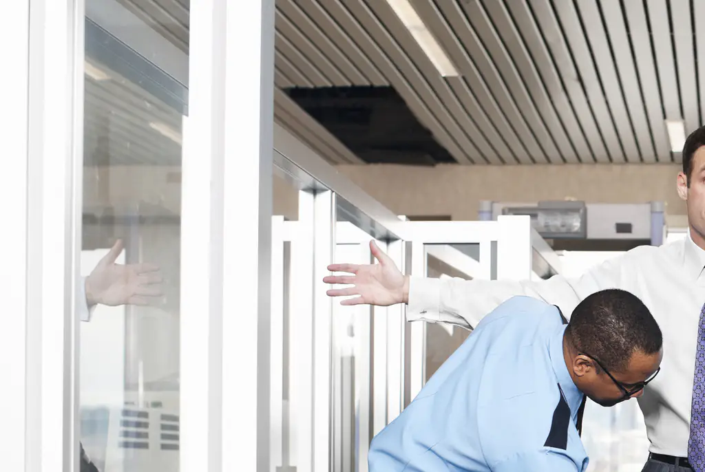 Man 'humiliated' after going through TSA with erection issues travel warning after seeing what was on camera