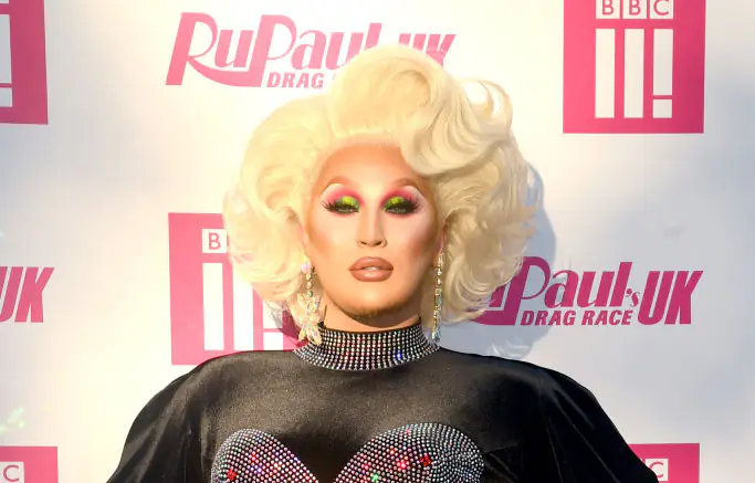 Police issue new statement following tragic death of 'Drag Race' star The Vivienne at age 32