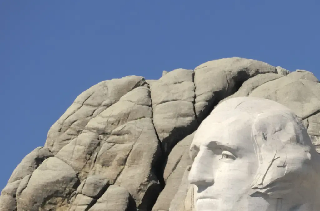 People are only just realizing what Mount Rushmore was supposed to look like before funding ran out