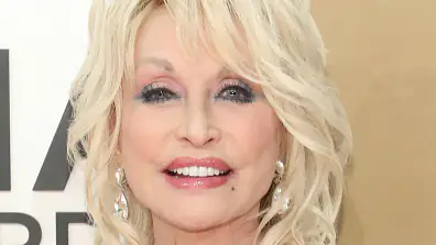 Dolly Parton GettyImages-1187575990.jpg
