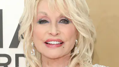 Dolly Parton GettyImages-1187575990.jpg