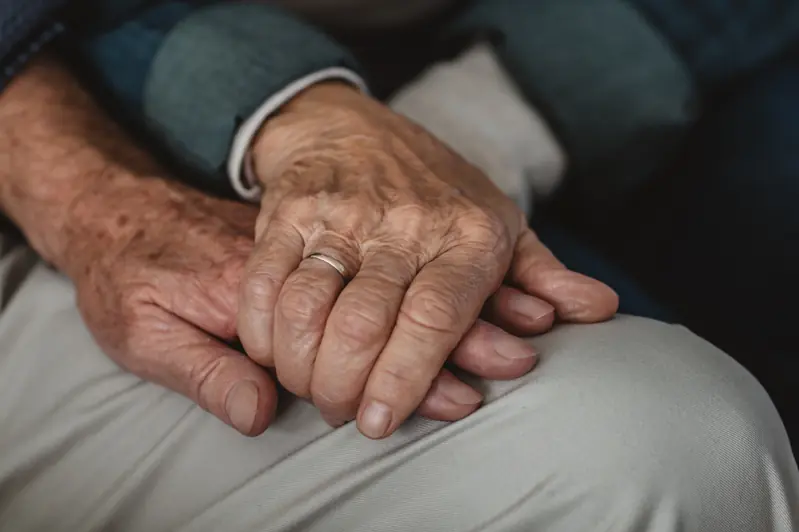 Husband of woman diagnosed with early onset dementia reveals her first symptom
