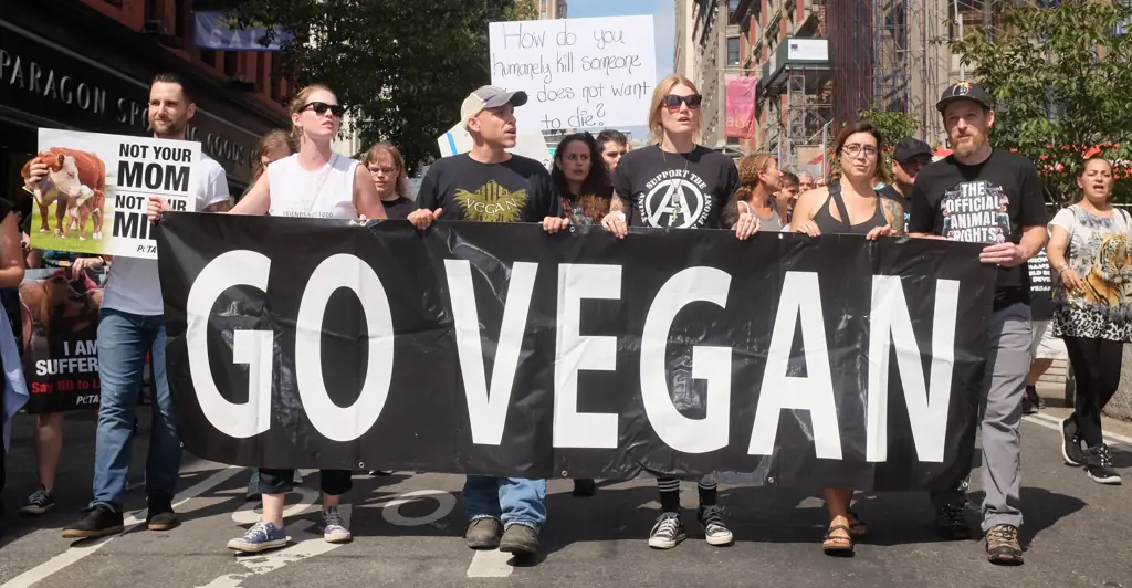 Restaurant removes all vegan options after becoming 'fed up with holier than thou' vegans