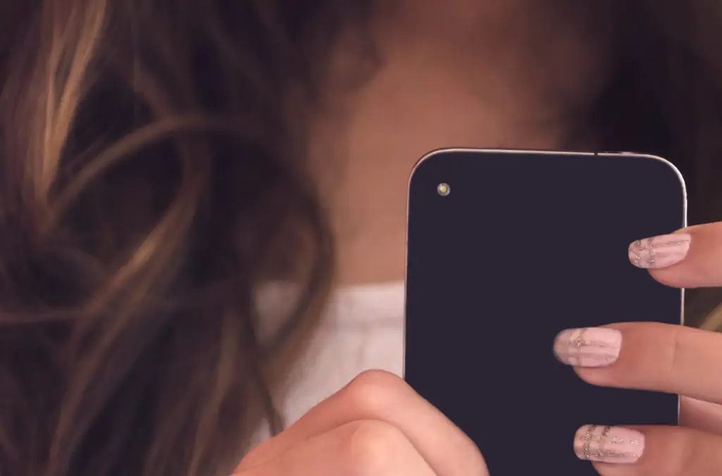 Woman, 27, left baffled by 35-year-old man's text after their first date