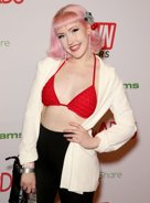 Adult star reveals the surprising part of her body that men are banned from touching