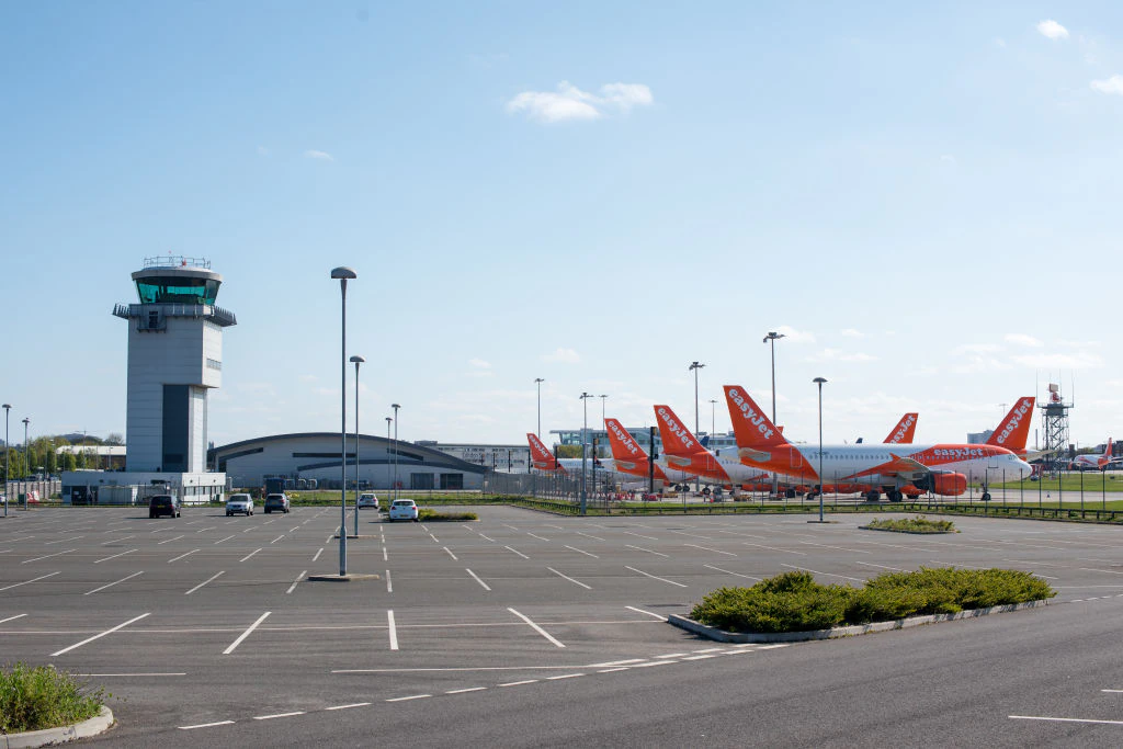 Four people killed after 'fireball' plane crashed to ground at London airport