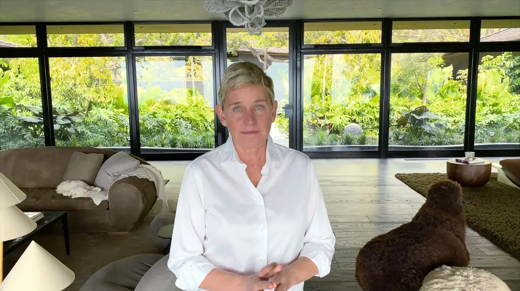 Ellen DeGeneres debuts dramatic new look after ‘leaving US and moving to England after Trump’s election win’