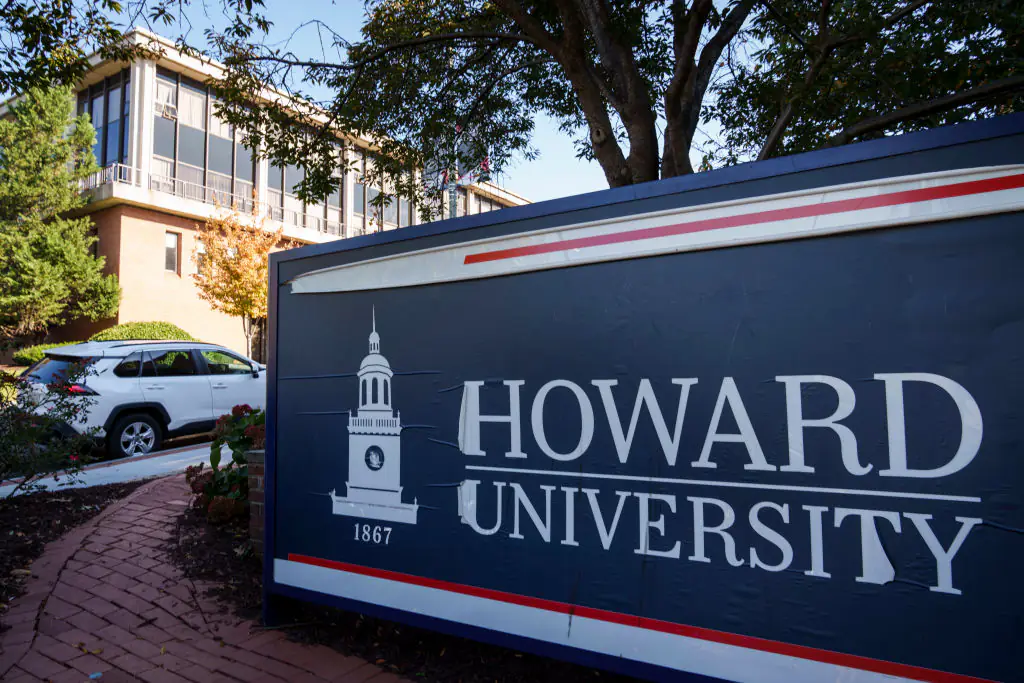 Howard University shuts down graduation mid-way through ceremony after relatives cause chaos and smash window