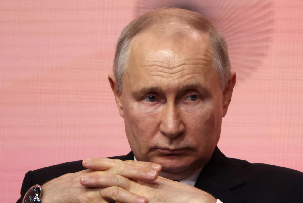 Expert warns that Putin is 'preparing to invade a new country'