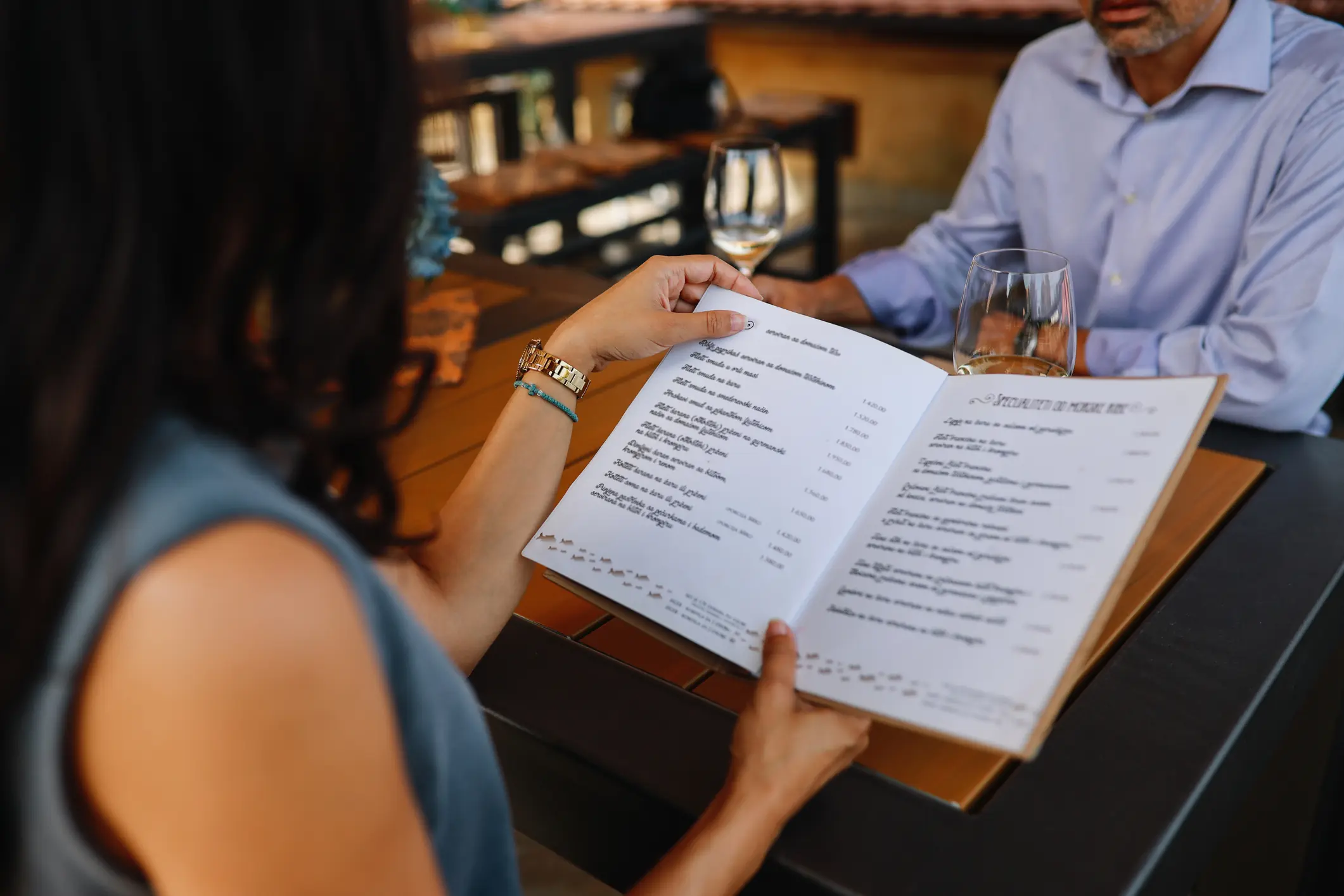 restaurant. Credit: Lechatnoir / Getty