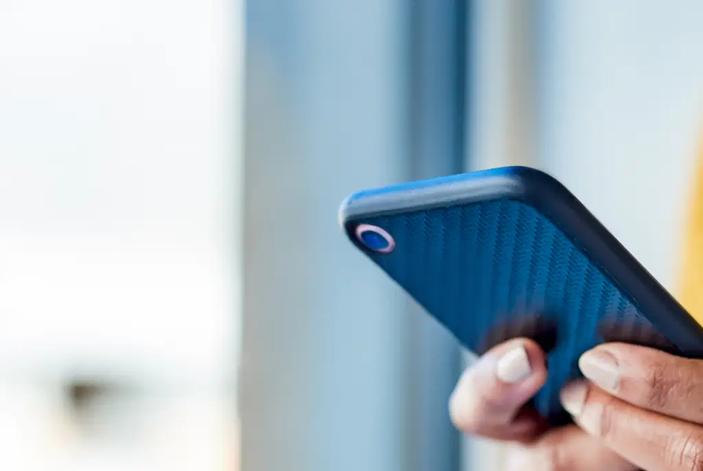 The FBI has issued a warning to Apple and Android users. Credit: Charday Penn / Getty