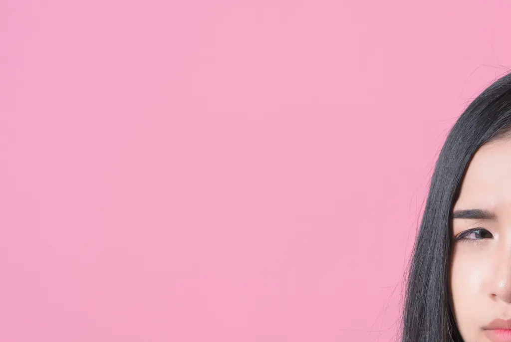 Doctor issues warning about 'triangle of death' - popping a pimple there 'could kill you'