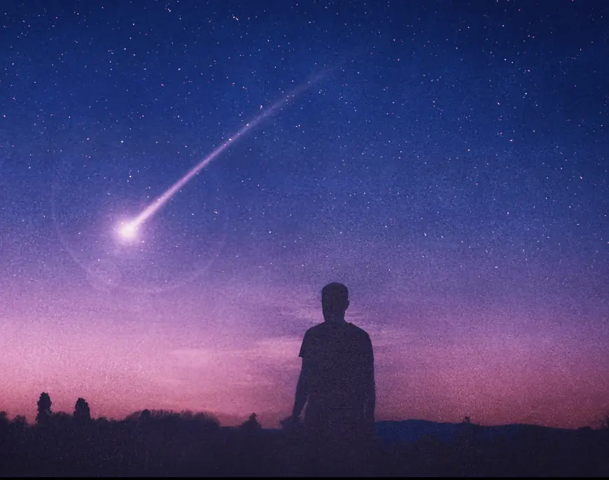 A comet has entered our solar system. Credit: David Wall / Getty