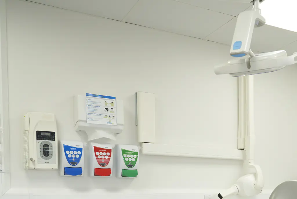 Nurse awarded $34,000 after co-worker rolled her eyes at her