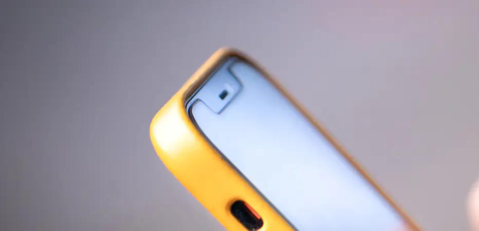 Police warn iPhone and Android users to immediately delete and report if you receive this message