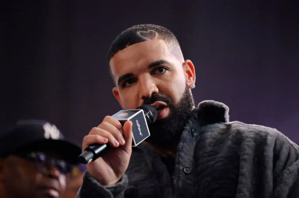Drake addresses rumors he got a BBL and fake six-pack through cosmetic surgery