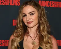 GettyImages-1402464289.jpg
