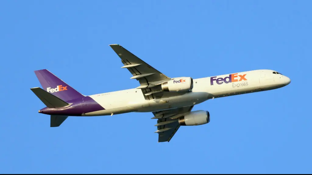 Dramatic video shows FedEx plane engine on fire before it is forced to make emergency landing