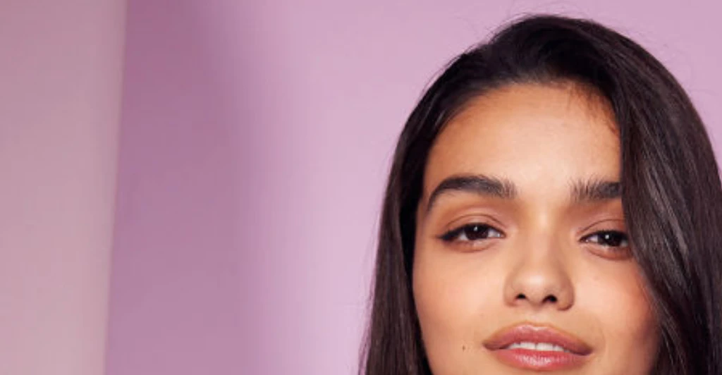 'Snow White' star Rachel Zegler apologizes for post about Trump voters