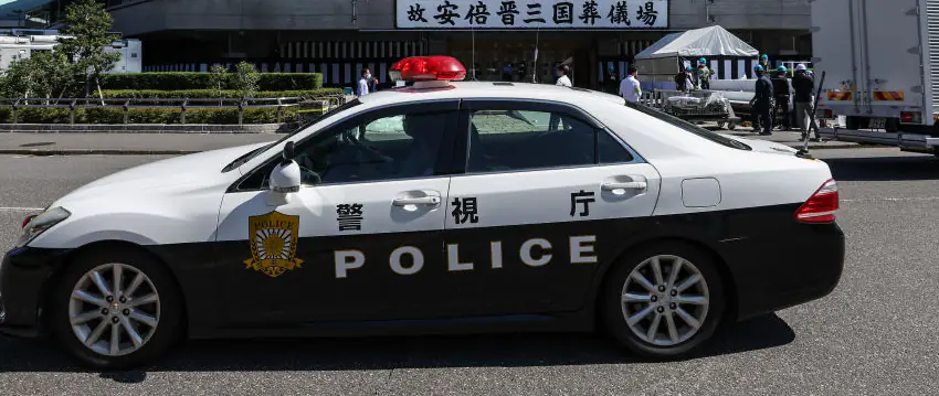 Influencer, 22, fatally stabbed while livestreaming