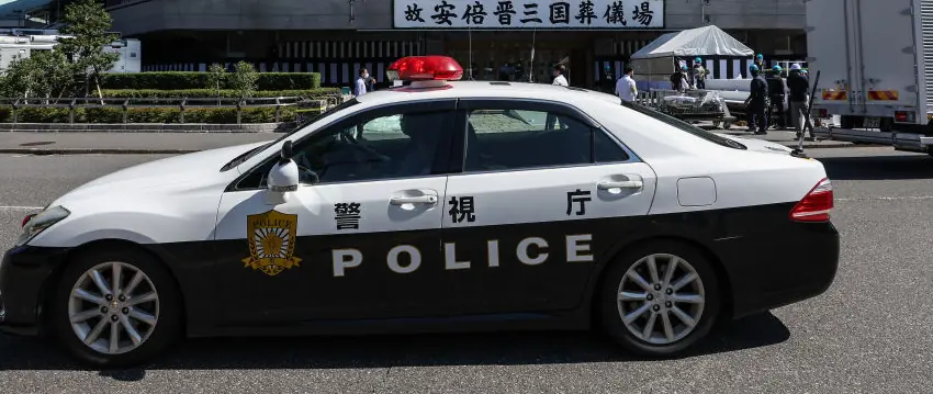 Influencer, 22, fatally stabbed while livestreaming