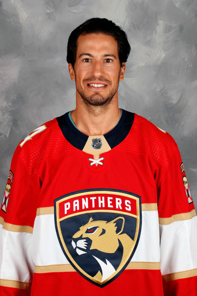 Michael Del Zotto. Credit: Eliot J. Schechter / Getty