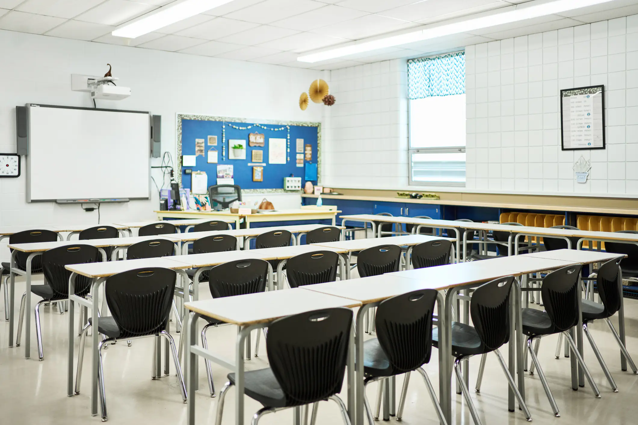 350lb Teacher arrested after 'using child as a stepping stool' and leaving him needing hospital visit