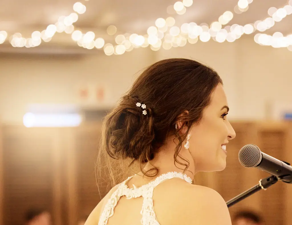 Bride's sister is praised for walking out of wedding after being 'humiliated' by maid of honor's speech