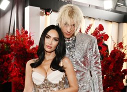 Megan Fox announces pregnancy with Machine Gun Kelly
