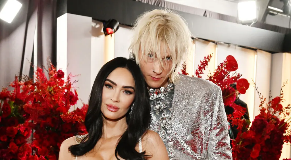 Megan Fox announces pregnancy with Machine Gun Kelly