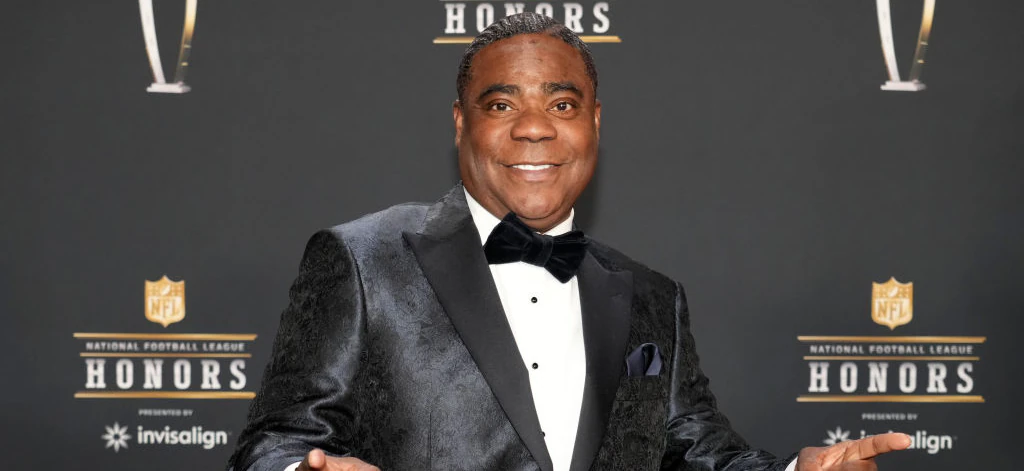 Tracy Morgan shares picture from hospital bed as he speaks out about vomiting courtside at Knicks game