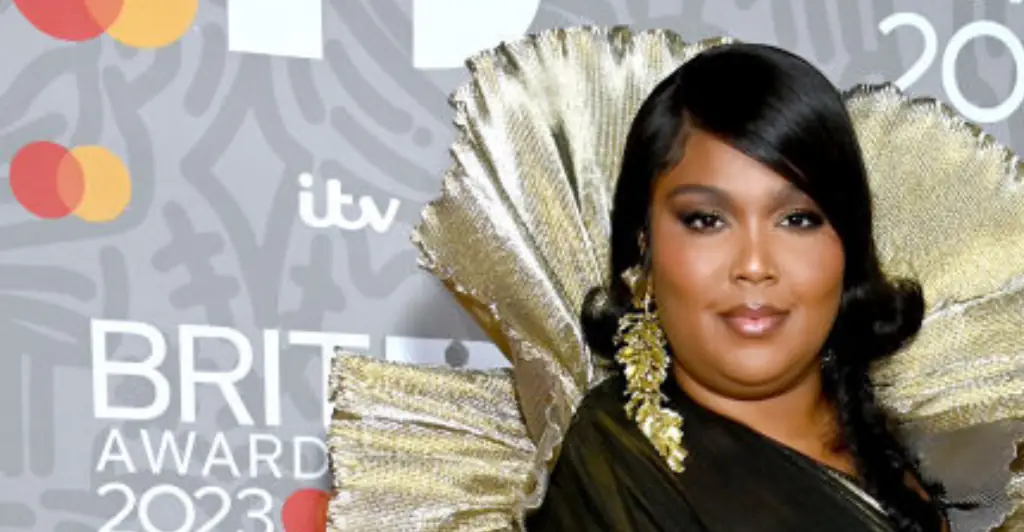 Lizzo reveals secret to incredible transformation as fans praise all her 'hard work'