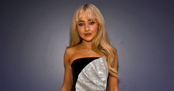 Sabrina Carpenter dethrones Taylor Swift with latest single