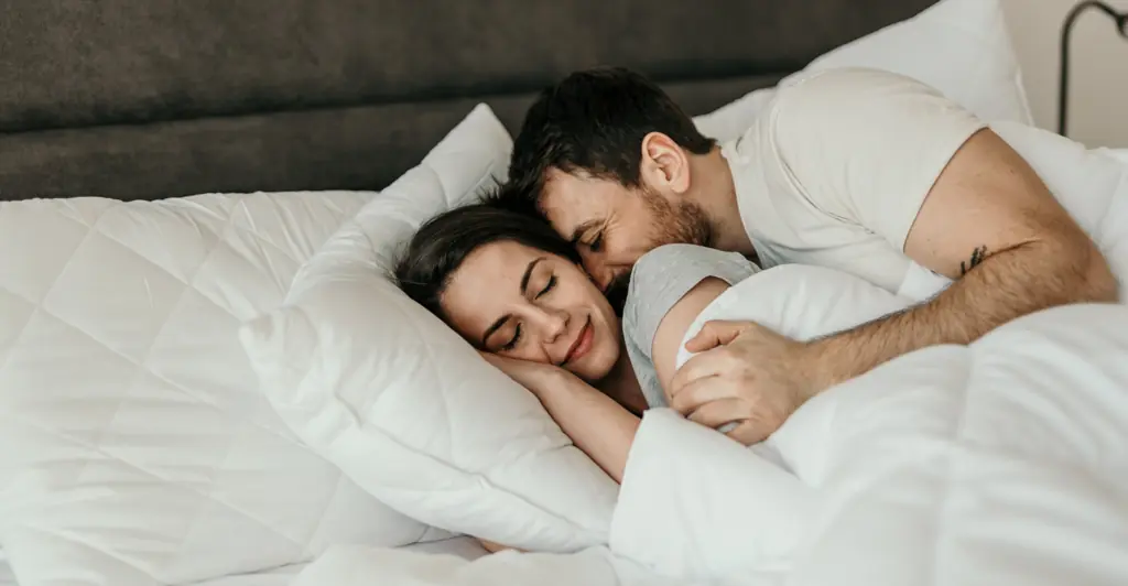 Expert sparks discussion after revealing average length of sex