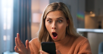 Pet owner's perfectly-timed photo of dog leaves social media users baffled