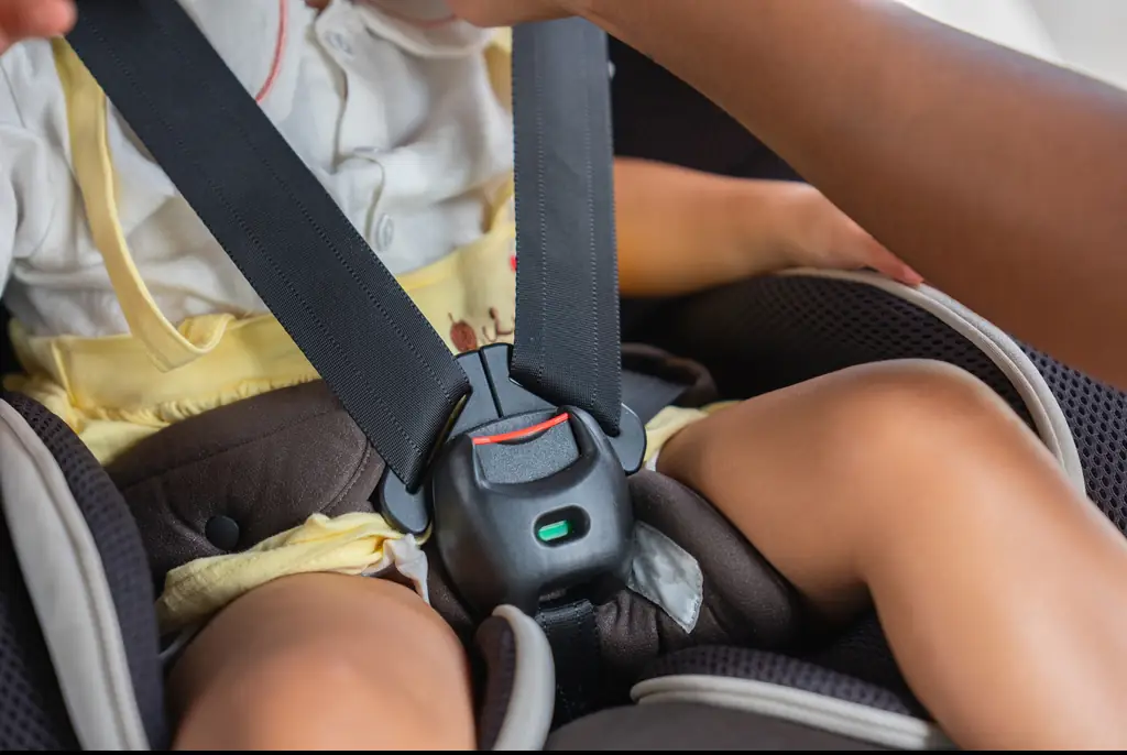 10-month-old baby dies in hot car after mom 'forgot about her' after being unexpectedly called into work: Police