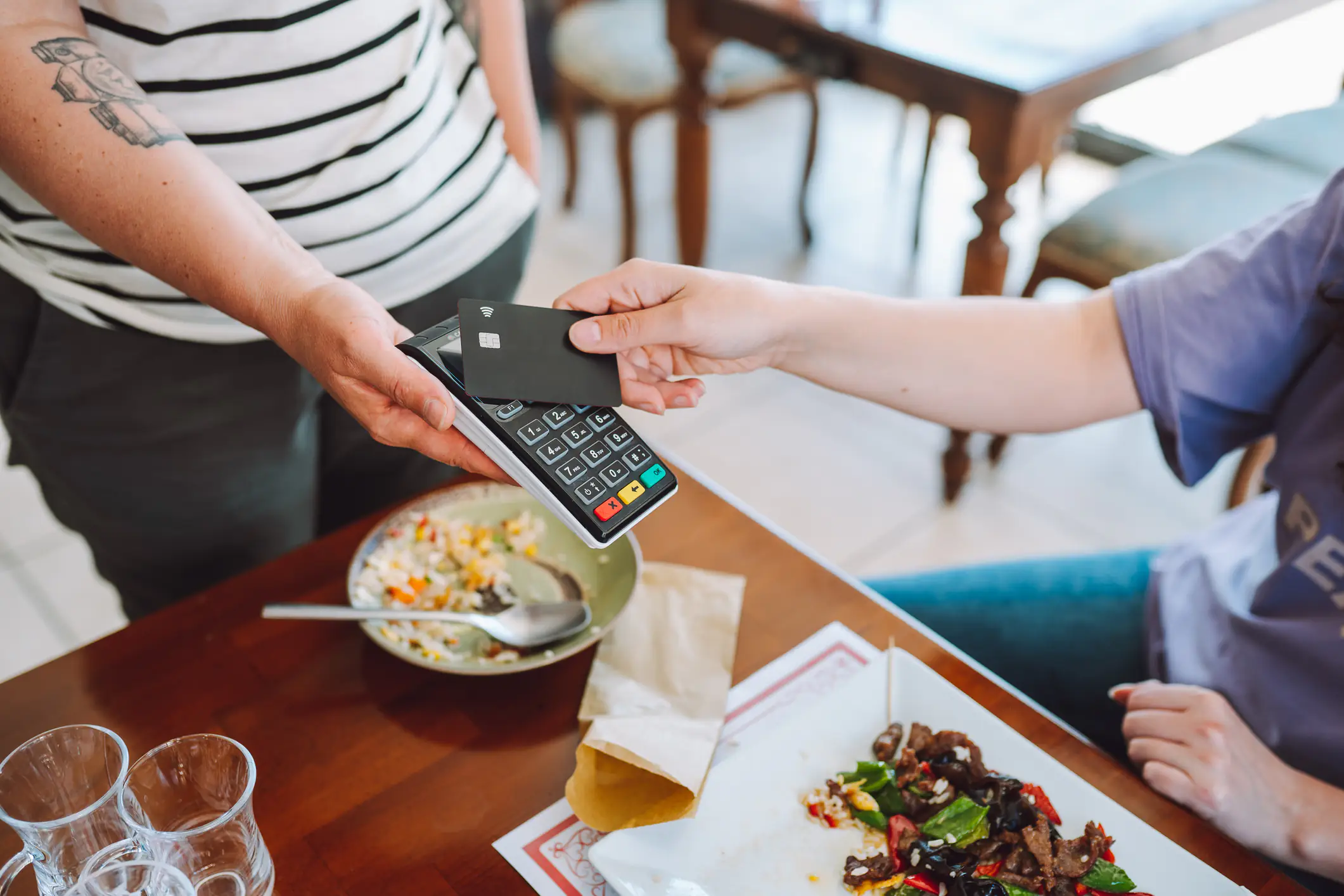 Bartender sparks huge debate after sharing shocking pay slip for 70 hours of work