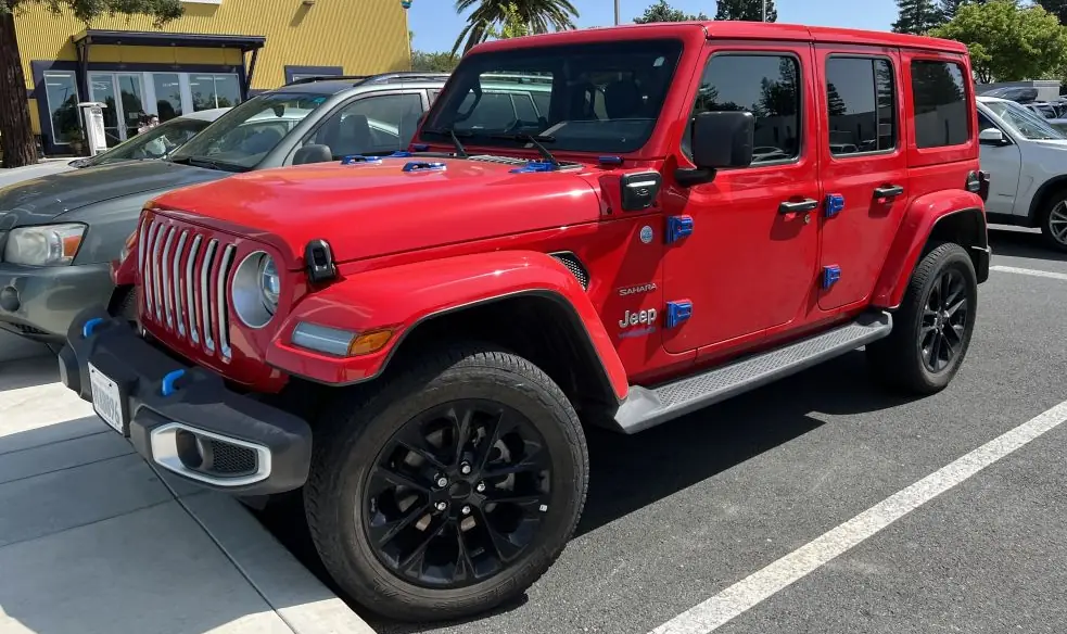 Man miraculously survives after woman ran over his head and body with her Jeep while he was sunbathing on beach