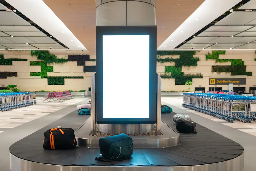 Nobody wants to start their holiday with a missing case. Credit: Jackyenjoyphotography/Getty Images