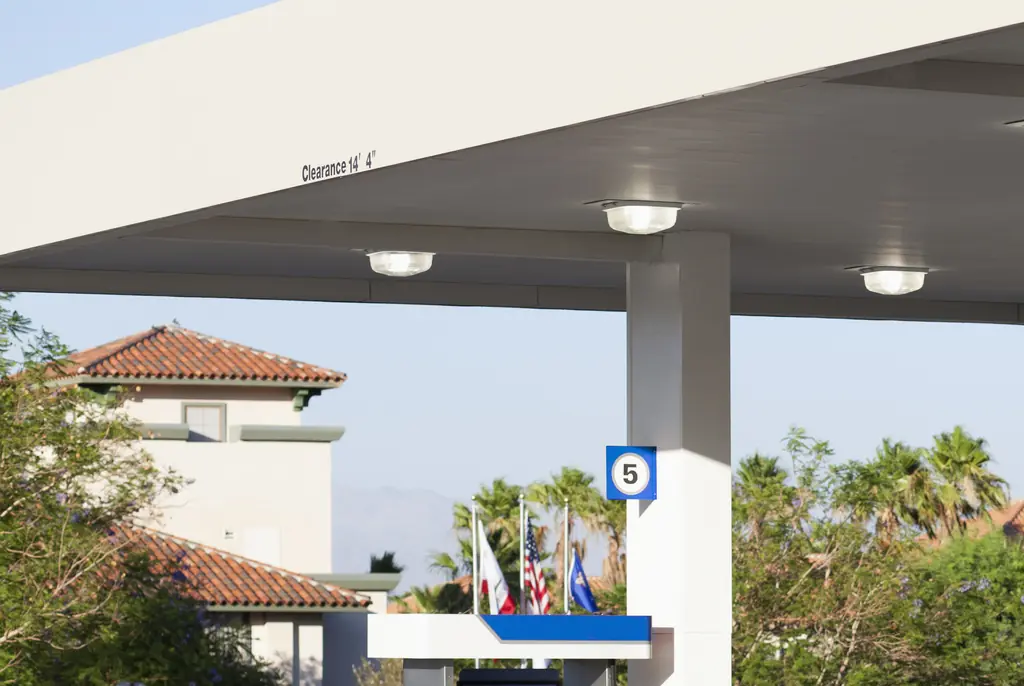 Utah woman shares bizarre note she was handed by stranger at gas station that led to rescue of 'kidnapped' woman